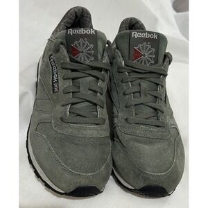 Reebok Women's Classic Sneaker Size 9